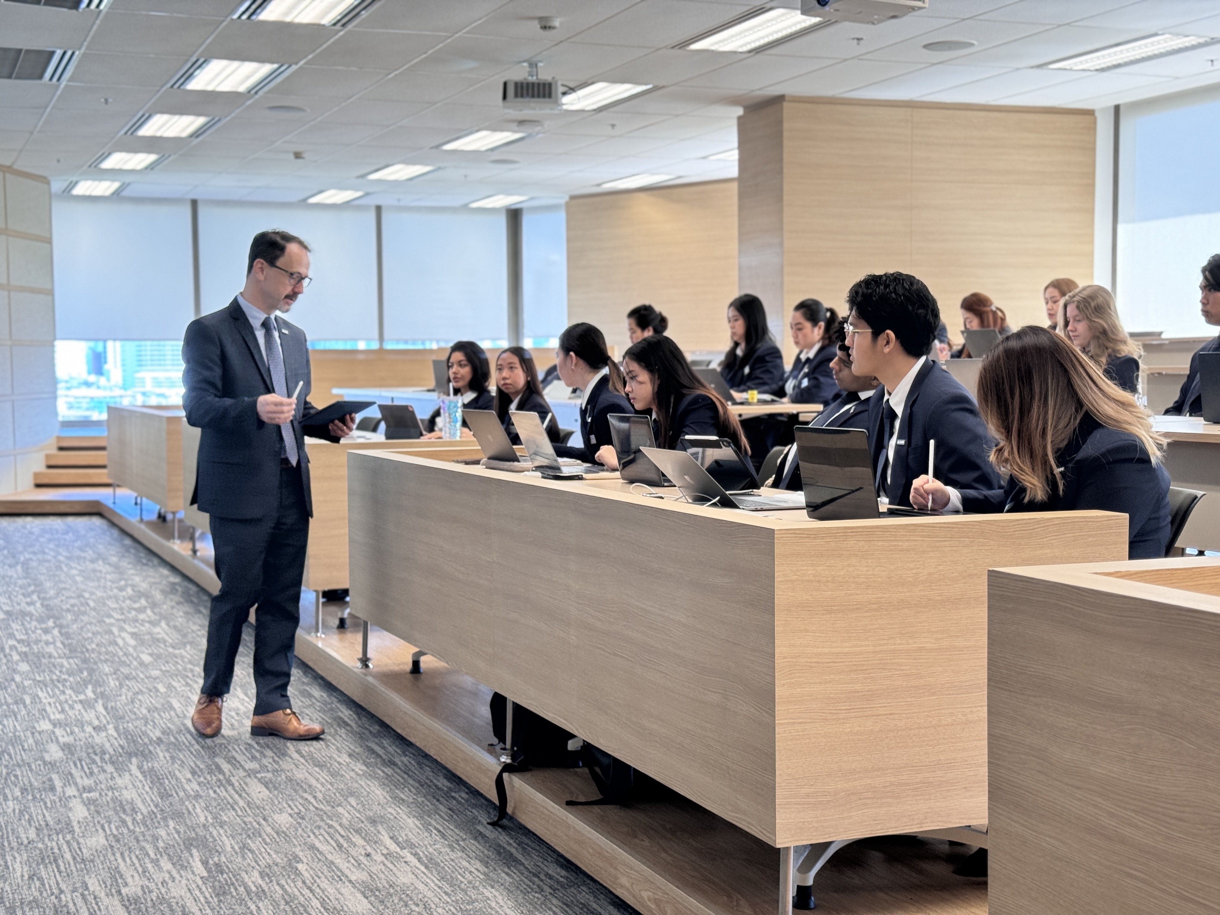 carousel image http://backend.pureglobalpathways.com/images/3caffd32-b52f-4536-bedc-b4eecfa7b5a7.jpg