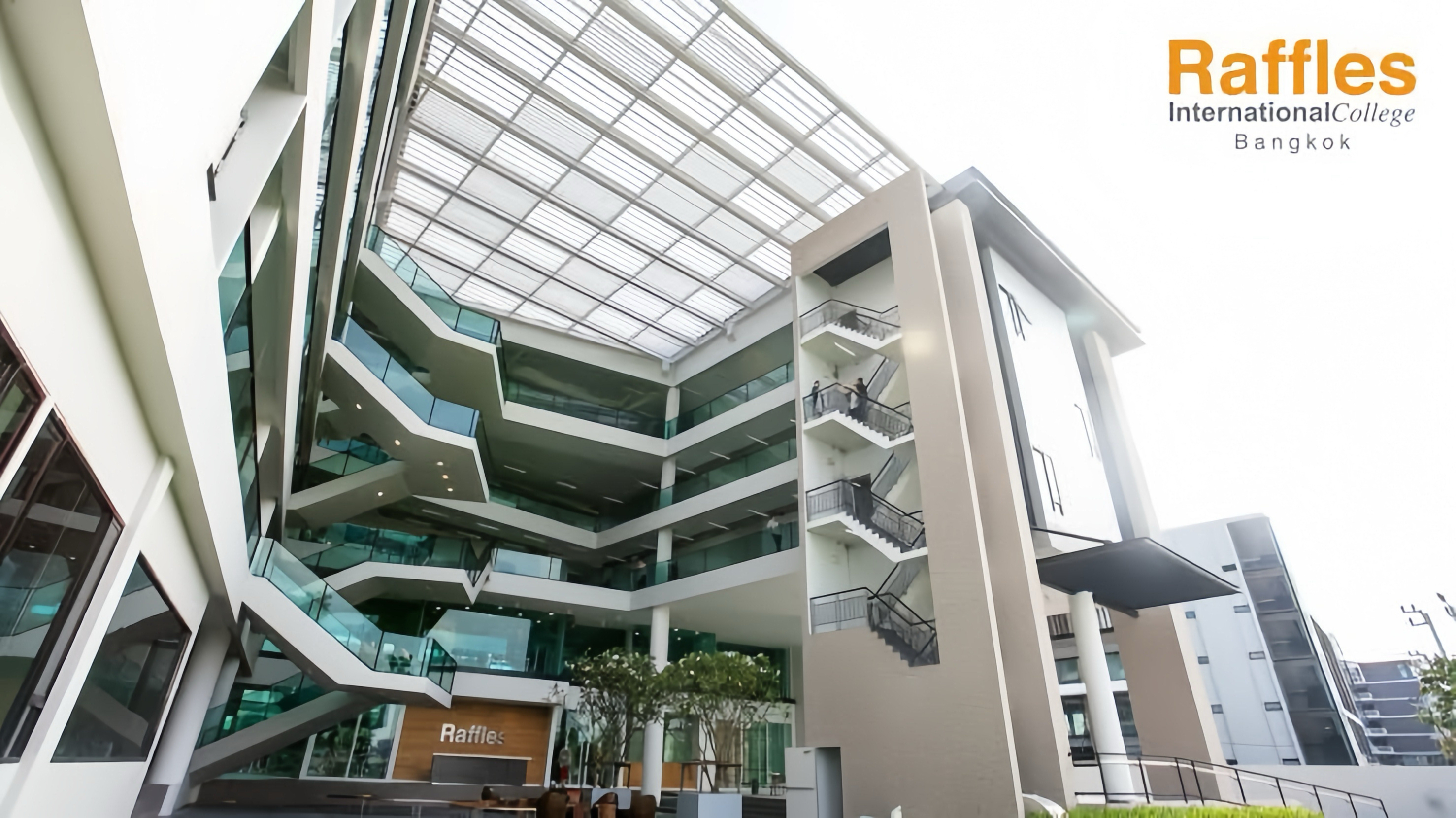 Raffles International College