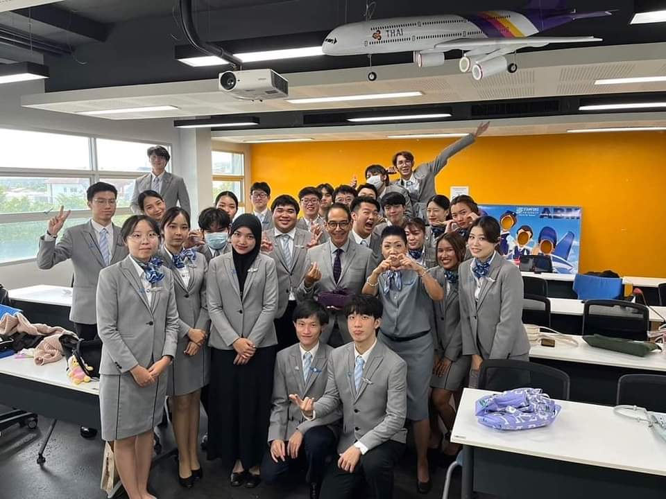 carousel image http://backend.pureglobalpathways.com/images/96627bc2-c7df-4380-a4b1-d45f407e3be3.jpg