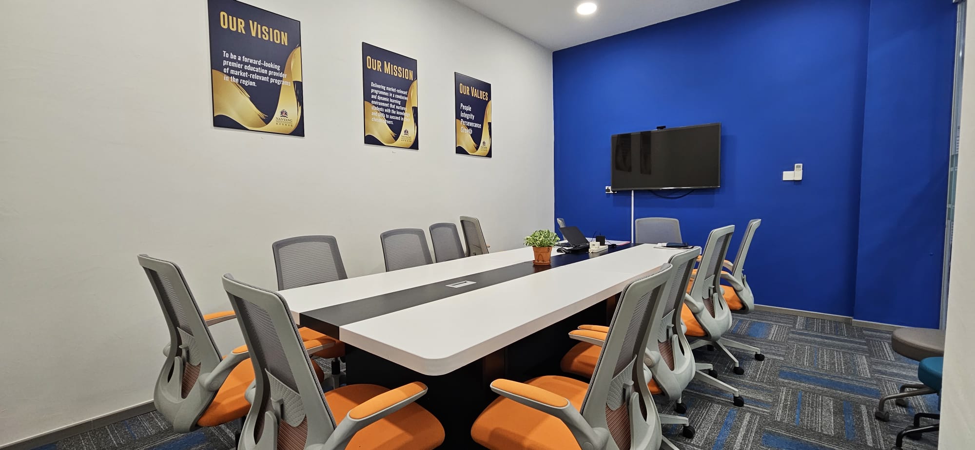 carousel image http://backend.pureglobalpathways.com/images/a8dee45b-1eac-4738-a11d-f23477eac156.jpg