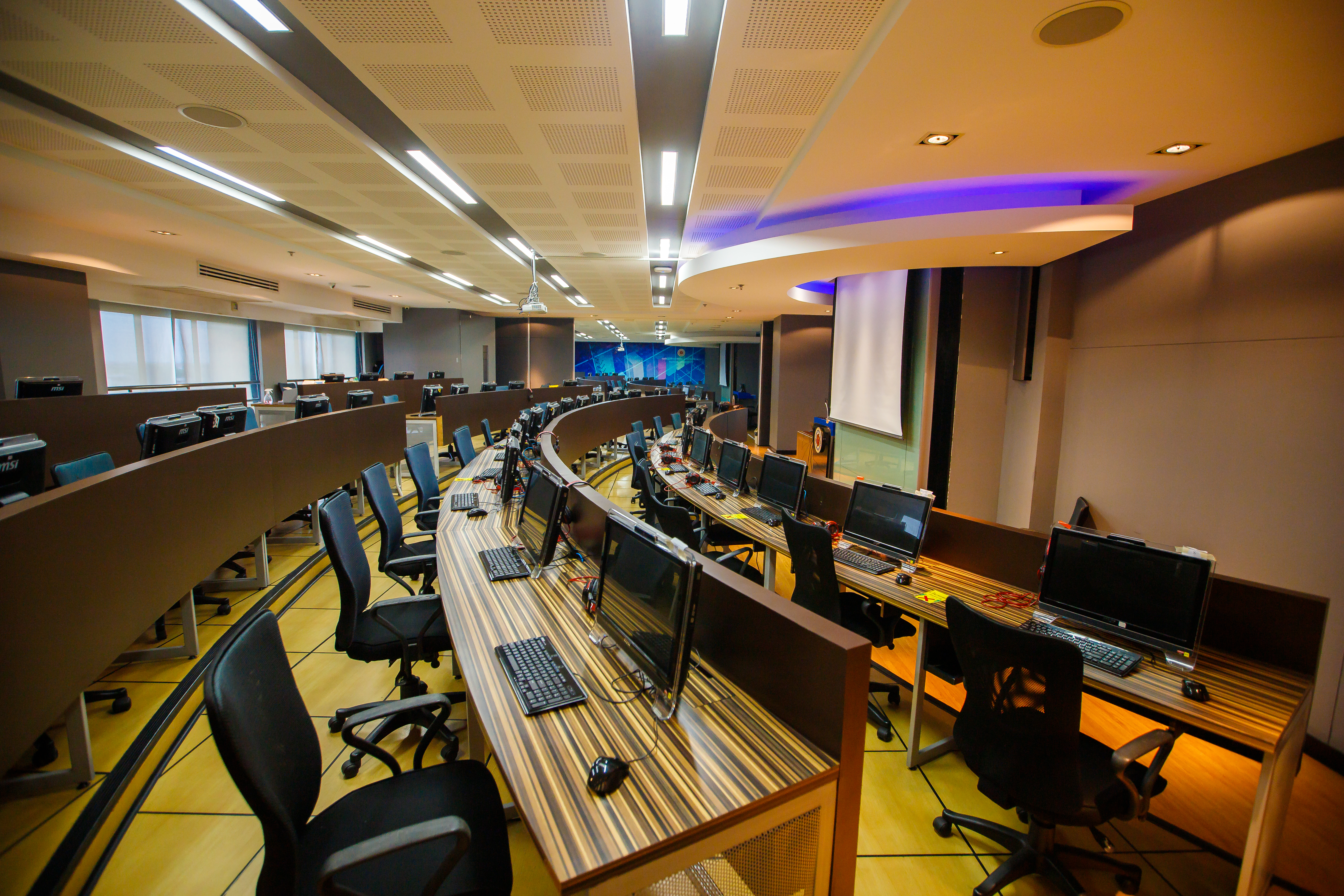 carousel image http://backend.pureglobalpathways.com/images/e3b7cab6-4acb-43a0-86fe-e9898b0403d6-8.JPG